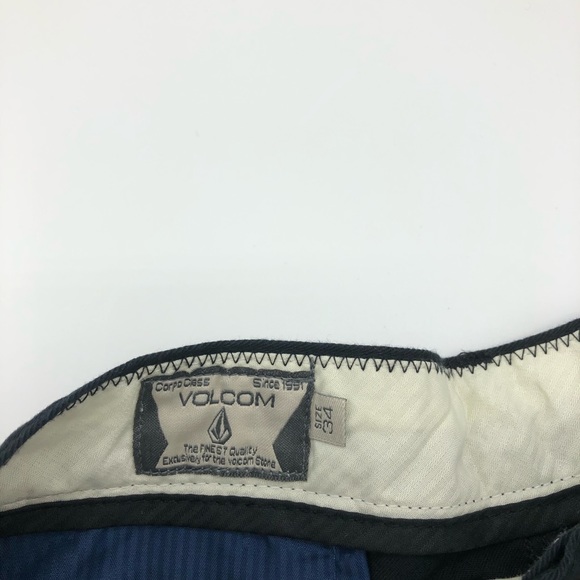 brand new volcom shorts - Picture 4 of 6